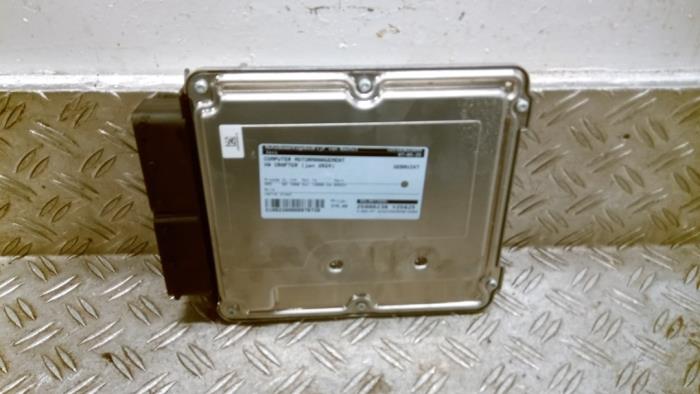 Used Engine management computer Volkswagen Crafter (SY) 2.0 TDI Price € 288,75 Margin scheme offered by Autodemontagebedrijf van Boxtel