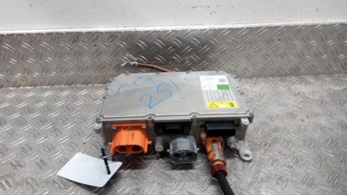 Begagnade Batterikontrollmodul Mercedes GLE (V167) 350 e 2.0 16V 4-Matic Pris € 420,00 Marginaltabell erbjuds av Autodemontagebedrijf van Boxtel
