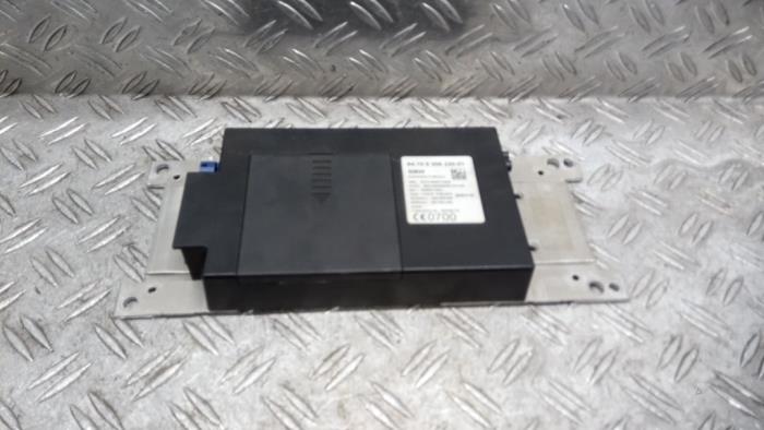 Begagnade Telefonmodul BMW 5 serie Touring (F11) 535d xDrive 24V Pris € 26,25 Marginaltabell erbjuds av Autodemontagebedrijf van Boxtel