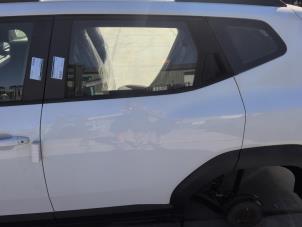 Usagé Portière 4portes arrière gauche Dacia Duster (DJF) 1.0 Eco-G 12V Prix € 787,50 Règlement à la marge proposé par Autodemontagebedrijf van Boxtel