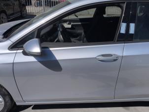 Używane Drzwi lewe przednie wersja 4-drzwiowa Volkswagen Golf VIII (CD1) 1.0 eTSI 12V Cena € 787,50 Procedura marży oferowane przez Autodemontagebedrijf van Boxtel