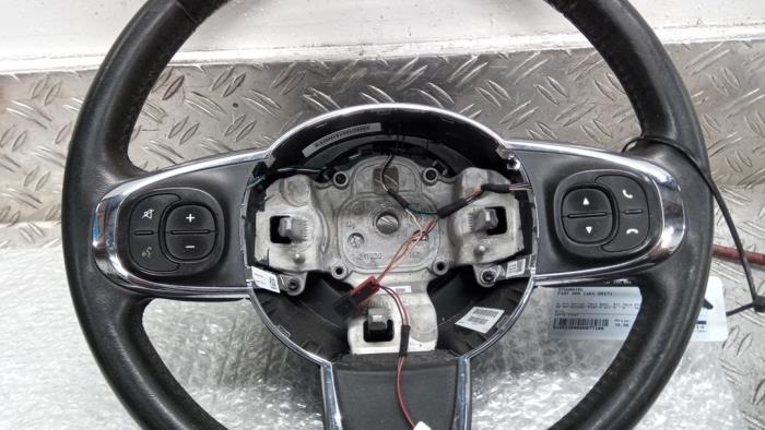 Begagnade Ratt Fiat 500 (312) 1.2 Pris € 73,50 Marginaltabell erbjuds av Autodemontagebedrijf van Boxtel