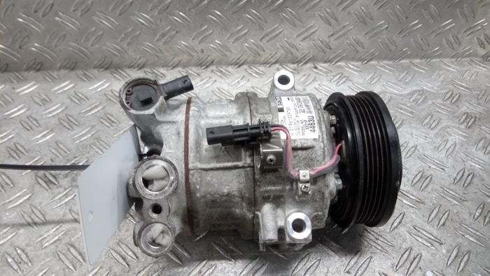 Gebrauchte Klimapumpe Opel Insignia Grand Sport 1.5 Turbo 16V 140 Preis € 42,00 Margenregelung angeboten von Autodemontagebedrijf van Boxtel