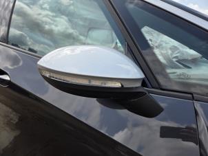 Used Wing mirror, right Volkswagen ID.3 (E11/E12) First, Life, Pro 58 kWh Price € 210,00 Margin scheme offered by Autodemontagebedrijf van Boxtel