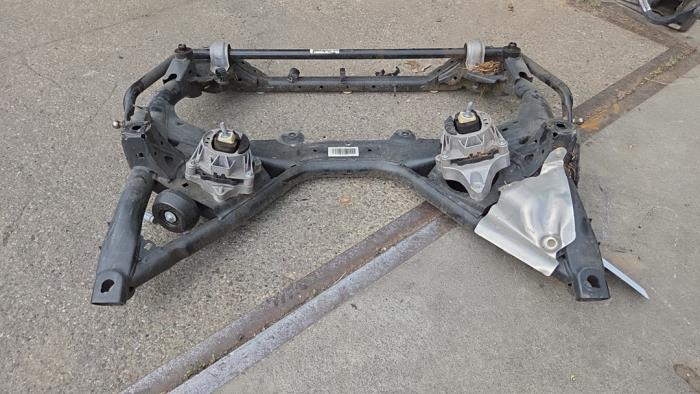 Used Subframe BMW 4 serie Gran Coupe (F36) 418i 1.5 TwinPower Turbo 12V Price € 341,25 Margin scheme offered by Autodemontagebedrijf van Boxtel