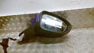 Used Wing mirror, right Volkswagen ID.3 (E11/E12) 45 kWh Price € 105,00 Margin scheme offered by Autodemontagebedrijf van Boxtel