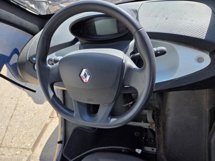 Używane Panel Renault Twizy 80 Cena € 367,50 Procedura marży oferowane przez Autodemontagebedrijf van Boxtel