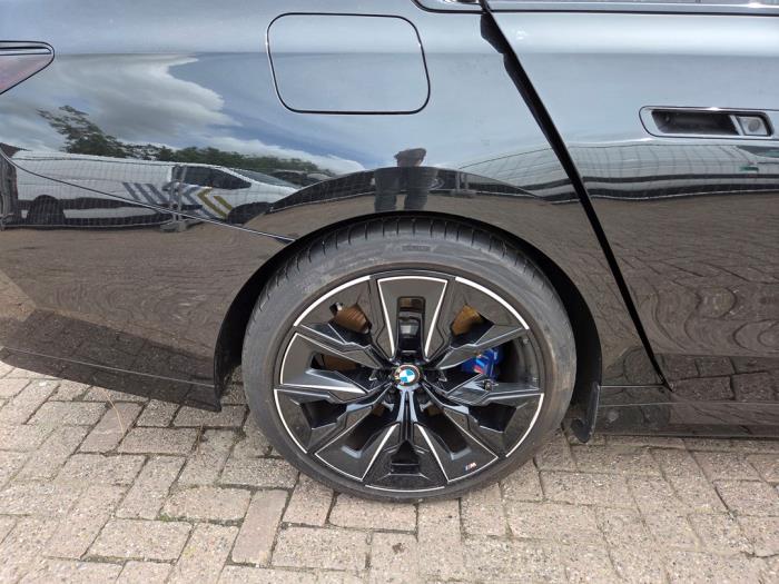 Gebrauchte Differential hinten BMW M760 (G70) 3.0 M760e xDrive Preis € 1.995,00 Margenregelung angeboten von Autodemontagebedrijf van Boxtel
