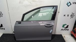 Begagnade Dörr, 4-dörrars, vänster fram Volkswagen Golf VIII (CD1) 2.0 GTI 16V Pris € 892,50 Marginaltabell erbjuds av Autodemontagebedrijf van Boxtel