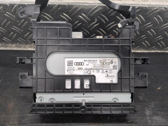 Usagé Module navigation Audi A3 Sportback (8YA) 1.0 30 TFSI 12V Prix € 892,50 Règlement à la marge proposé par Autodemontagebedrijf van Boxtel