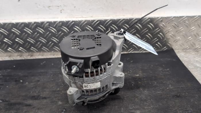 Begagnade Dynamo BMW 1 serie (F40) 118i 1.5 TwinPower 12V Pris € 78,75 Marginaltabell erbjuds av Autodemontagebedrijf van Boxtel
