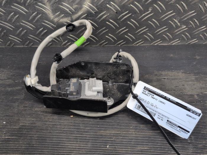 Gebrauchte Nox Sensor Renault Trafic (1FL/2FL/3FL/4FL) 2.0 dCi 16V 170 Preis € 157,50 Margenregelung angeboten von Autodemontagebedrijf van Boxtel