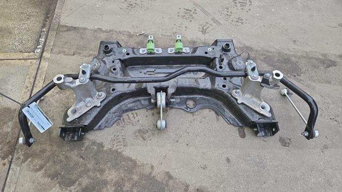 Used Subframe Renault Kangoo (RK..) 1.3 TCE 130 16V Price € 210,00 Margin scheme offered by Autodemontagebedrijf van Boxtel