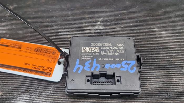 Używane Modul gateway Seat Arona (KJX) 1.0 TSI 12V Cena € 10,50 Procedura marży oferowane przez Autodemontagebedrijf van Boxtel