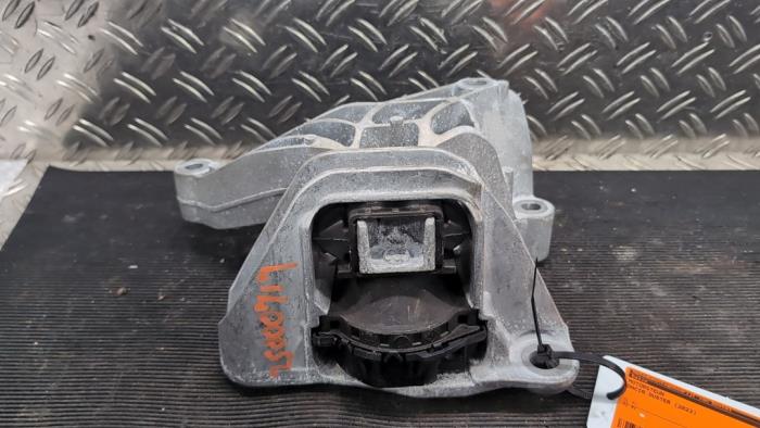 Used Engine mount Dacia Bigster 1.8 Hybrid 155 16V Price € 78,75 Margin scheme offered by Autodemontagebedrijf van Boxtel