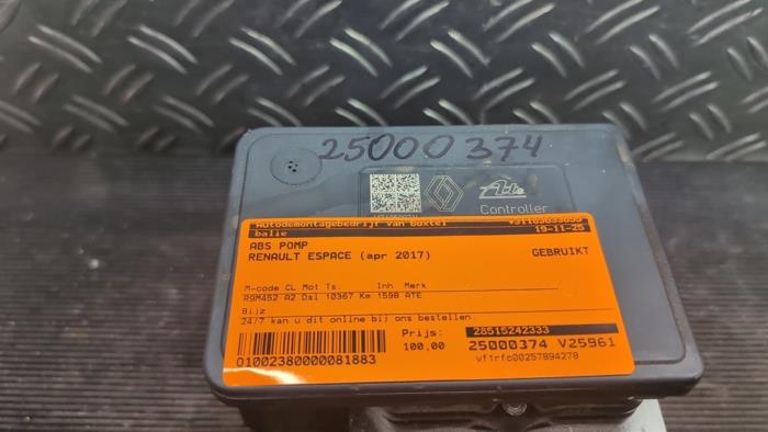 Usagé Bloc ABS Renault Espace (RFCJ) 1.6 Energy dCi 160 Prix € 105,00 Règlement à la marge proposé par Autodemontagebedrijf van Boxtel