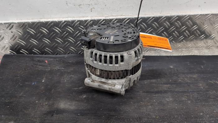 Gebrauchte Dynamo Mercedes E (W211) 2.2 E-200 CDI 16V Preis € 131,25 Margenregelung angeboten von Autodemontagebedrijf van Boxtel