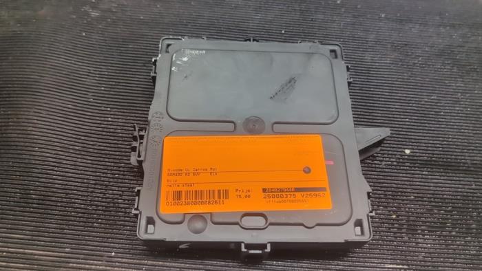 Used Body control computer Renault Megane E-Tech (RCB) 60 kWh Price € 78,75 Margin scheme offered by Autodemontagebedrijf van Boxtel