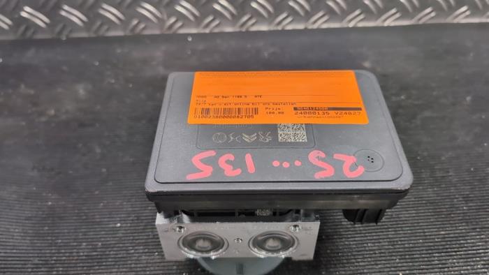 Gebrauchte ABS Pumpe Peugeot 208 II (UB/UH/UP) 1.2 Vti 12V PureTech 100 Preis € 105,00 Margenregelung angeboten von Autodemontagebedrijf van Boxtel