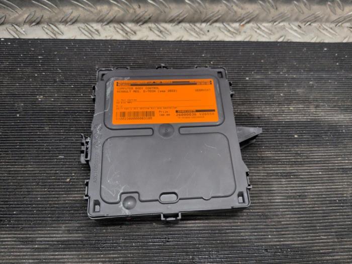 Used Body control computer Renault Megane E-Tech (RCB) 40 kWh Price € 105,00 Margin scheme offered by Autodemontagebedrijf van Boxtel