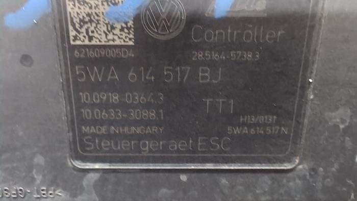 Usagé Pompe ABS Volkswagen Caddy Cargo V (SBA/SBH) 2.0 TDI BlueMotionTechnology Prix € 105,00 Règlement à la marge proposé par Autodemontagebedrijf van Boxtel