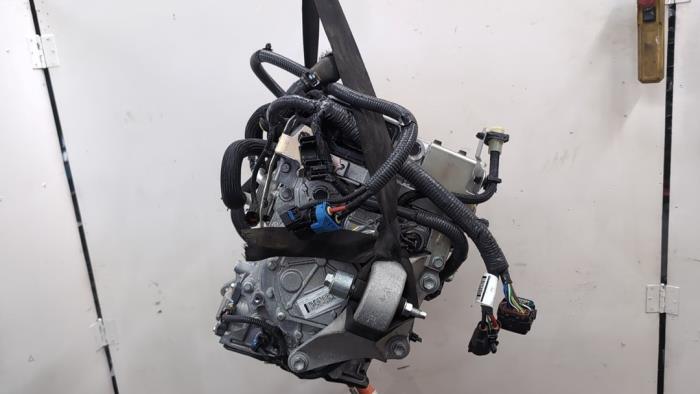 Motor van een Renault Scenic E-Tech Electric (RCB) EV87 2023