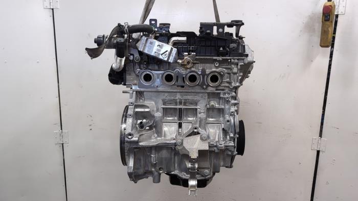 Used Engine Dacia Duster (DJF) 1.6 Hybrid 140 16V Price € 1.575,00 Margin scheme offered by Autodemontagebedrijf van Boxtel