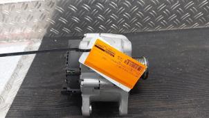 Dynamo van een Renault Trafic (1EL) 2.0 dCi 16V 150 2025