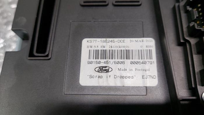 Climatisation (complète) d'un Ford Mondeo V Wagon 2.0 Hybrid 16V 2021