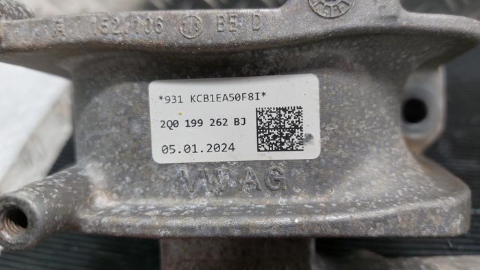 Usagé Support moteur Seat Ibiza V (KJB) 1.0 MPI 12V Prix € 42,00 Règlement à la marge proposé par Autodemontagebedrijf van Boxtel