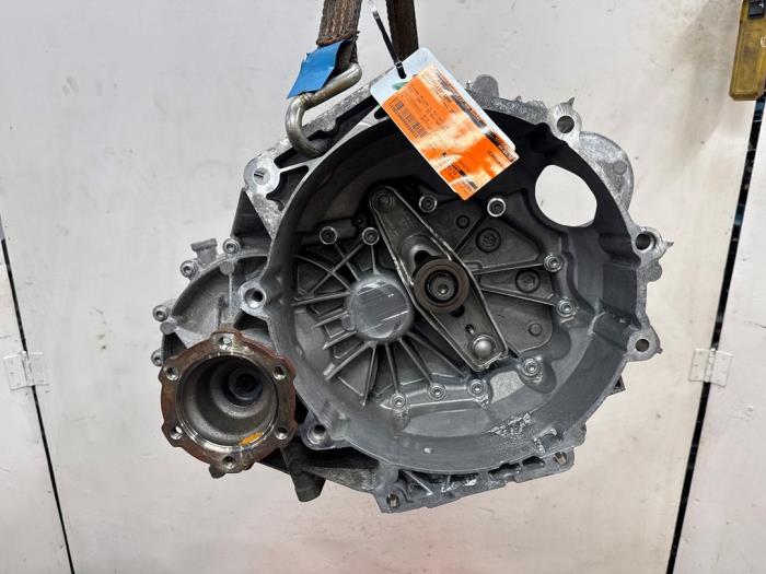 Usagé Boîte de vitesse Skoda Scala 1.0 TSI 110 Prix € 787,50 Règlement à la marge proposé par Autodemontagebedrijf van Boxtel