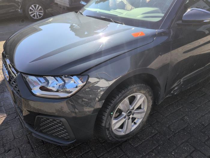 Gebrauchte Vorderfront komplett Audi A1 Sportback (GBA) 1.0 30 TFSI 12V Preis € 3.150,00 Margenregelung angeboten von Autodemontagebedrijf van Boxtel