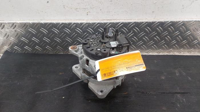 Used Dynamo Renault Kadjar (RFEH) 1.2 Energy TCE 130 Price € 52,50 Margin scheme offered by Autodemontagebedrijf van Boxtel