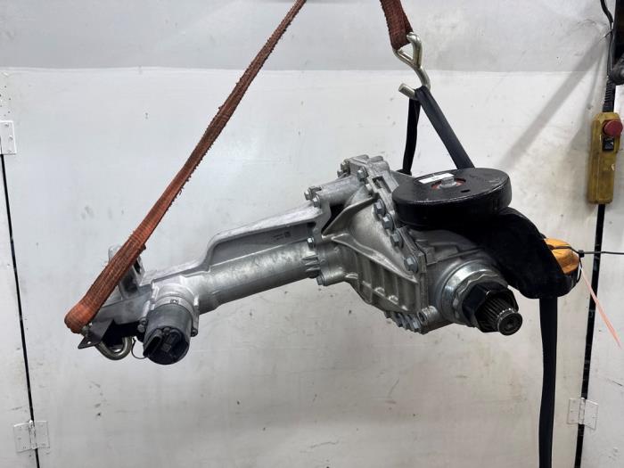 Usagé Différentiel avant Landrover Defender II 110 3.0 V6 P400 MHEV HST Prix € 1.312,50 Règlement à la marge proposé par Autodemontagebedrijf van Boxtel