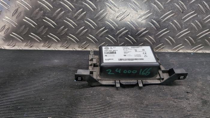 Usagé Module Bluetooth Volkswagen Passat Variant (3G5) 1.4 GTE 16V Prix € 26,25 Règlement à la marge proposé par Autodemontagebedrijf van Boxtel
