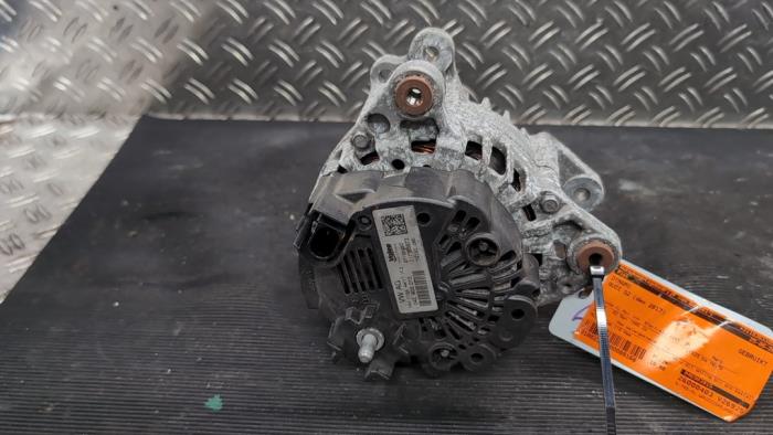 Usagé Dynamo Audi Q2 (GAB/GAG) 1.4 TFSI 16V Prix € 15,75 Règlement à la marge proposé par Autodemontagebedrijf van Boxtel