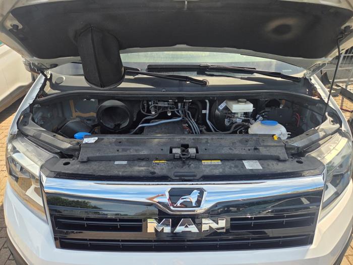 Gebrauchte Motor MAN TGE 2.0 TDI Preis € 6.352,50 Mit Mehrwertsteuer angeboten von Autodemontagebedrijf van Boxtel