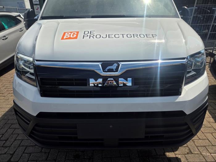 Gebrauchte Getriebe MAN TGE 2.0 TDI Preis € 4.954,95 Mit Mehrwertsteuer angeboten von Autodemontagebedrijf van Boxtel