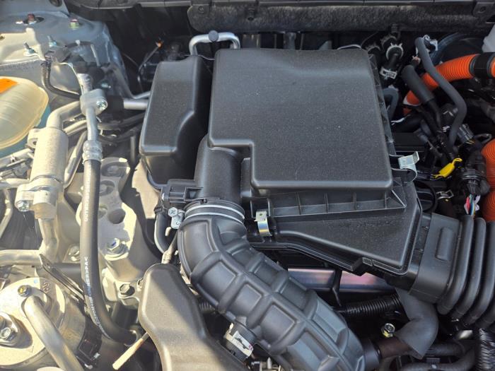 Używane Katalizator Mitsubishi Outlander (GN) 2.4 16V PHEV 4x4 Cena € 1.050,00 Procedura marży oferowane przez Autodemontagebedrijf van Boxtel