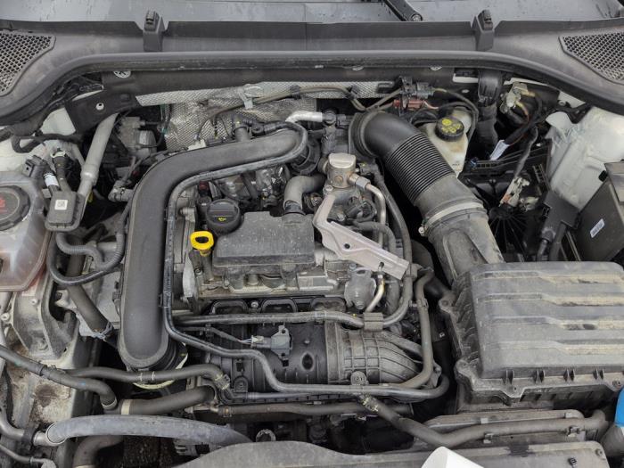 Gebrauchte Motor Skoda Octavia Combi (NXAC) 1.5 TSI e-TEC 16V Preis € 1.050,00 Margenregelung angeboten von Autodemontagebedrijf van Boxtel