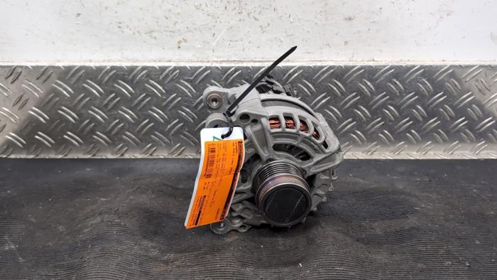 Usagé Dynamo Volkswagen Polo VI (AW1) 1.0 TSI 12V Prix € 26,25 Règlement à la marge proposé par Autodemontagebedrijf van Boxtel