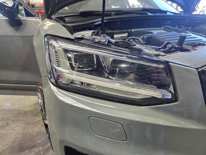 Używane Reflektor prawy Audi Q2 (GAB/GAG) 1.4 TFSI 16V Cena € 787,50 Procedura marży oferowane przez Autodemontagebedrijf van Boxtel