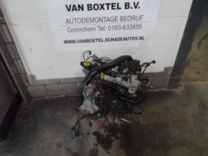 Used Motor Renault Clio III (BR/CR) 1.2 16V TCe 100 Price on request offered by Autodemontagebedrijf van Boxtel