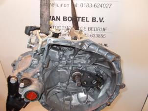 Usagé Boîte de vitesse Citroen C3 (SC) 1.2 VTi 82 12V Prix € 825,83 Prix TTC proposé par Autodemontagebedrijf van Boxtel