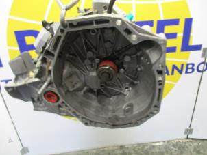 Usagé Boîte de vitesse Renault Megane Prix sur demande proposé par Autodemontagebedrijf van Boxtel
