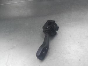 Used Indicator switch BMW 3 serie Touring (E46/3) 318i Price on request offered by Akkie Stomphorst Autodemontage