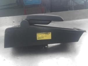 Used Armrest BMW 3 serie Touring (E46/3) 318i Price on request offered by Akkie Stomphorst Autodemontage