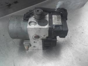 Used ABS pump Opel Corsa C (F08/68) 1.7 DTI 16V Price on request offered by Akkie Stomphorst Autodemontage