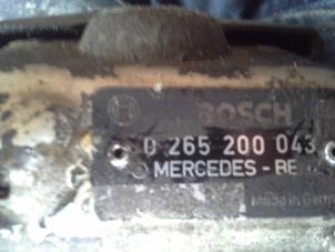 Used ABS pump Mercedes C (W202) 1.8 C-180 16V Price on request offered by Akkie Stomphorst Autodemontage