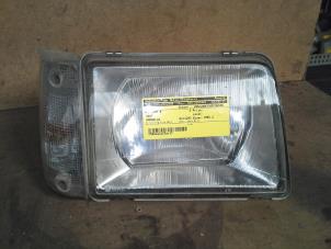 Used Headlight, right Seat Marbella 0.9 900 Price on request offered by Akkie Stomphorst Autodemontage